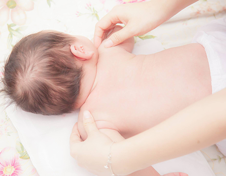 Tắm cho bé sơ sinh tại nhà